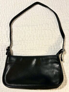 Coach Shoulder Bag, Top Zipper, A9C-9071, Good Condition
